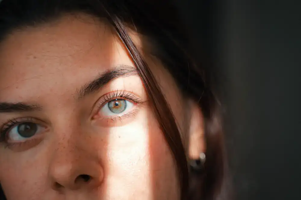 Close up portrait demonstrating soft natural studio lighting